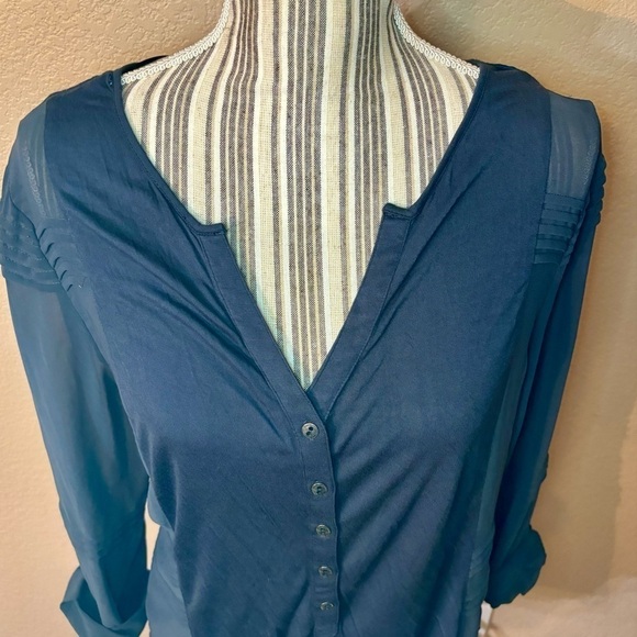 Gentlefawn Top Medium Black Grey Lightweight Viscose Super Soft Long Sleeves - Picture 2 of 15